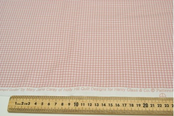 Henry Glass cotton fabric, Tranquil Garden, Gingham Blush